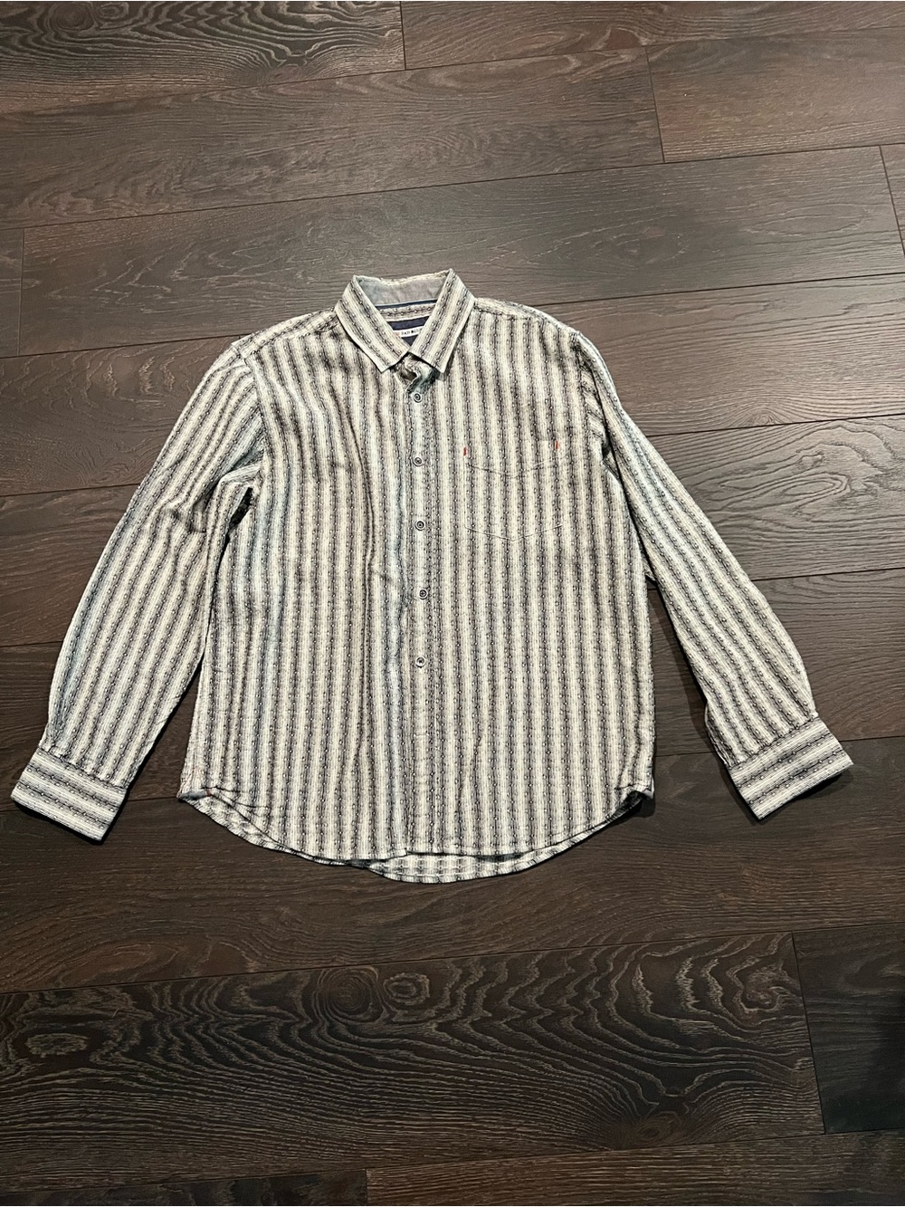 Striped Long-Sleeve Button-Down Shirt - Gray/Black